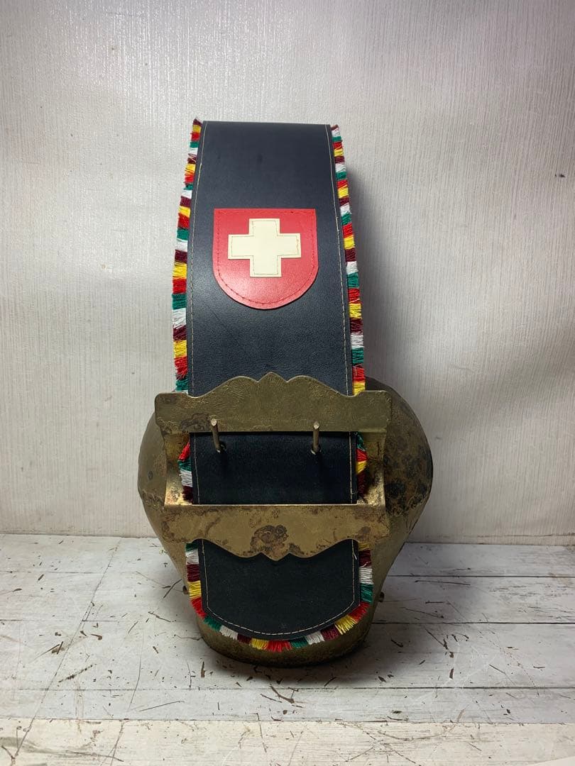 レトロ カウベル　大きなサイズ　牛鈴　ディスプレイ　置物