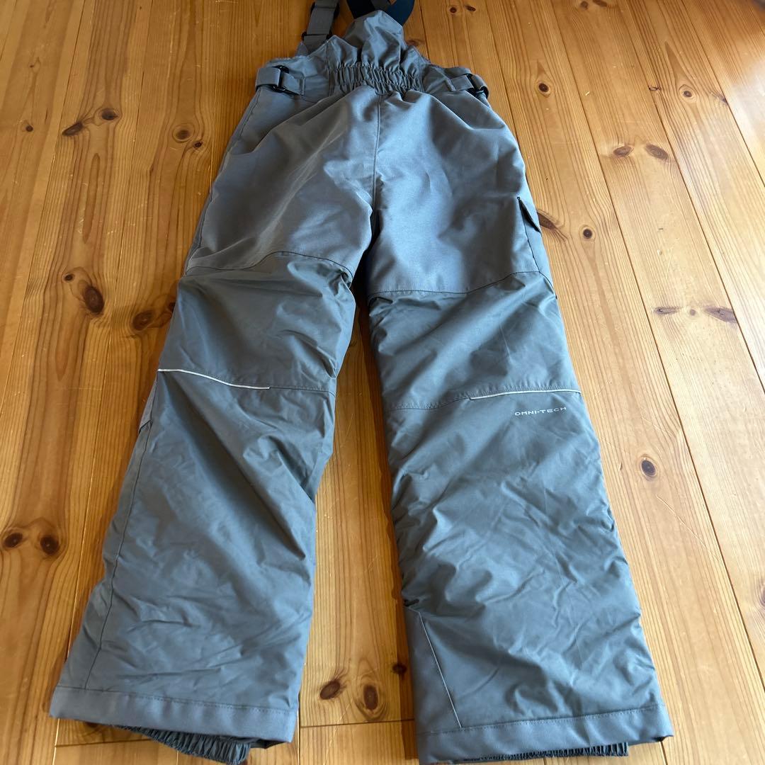 コロンビア　スキーウェア　 Mサイズ（140〜150センチ）女子