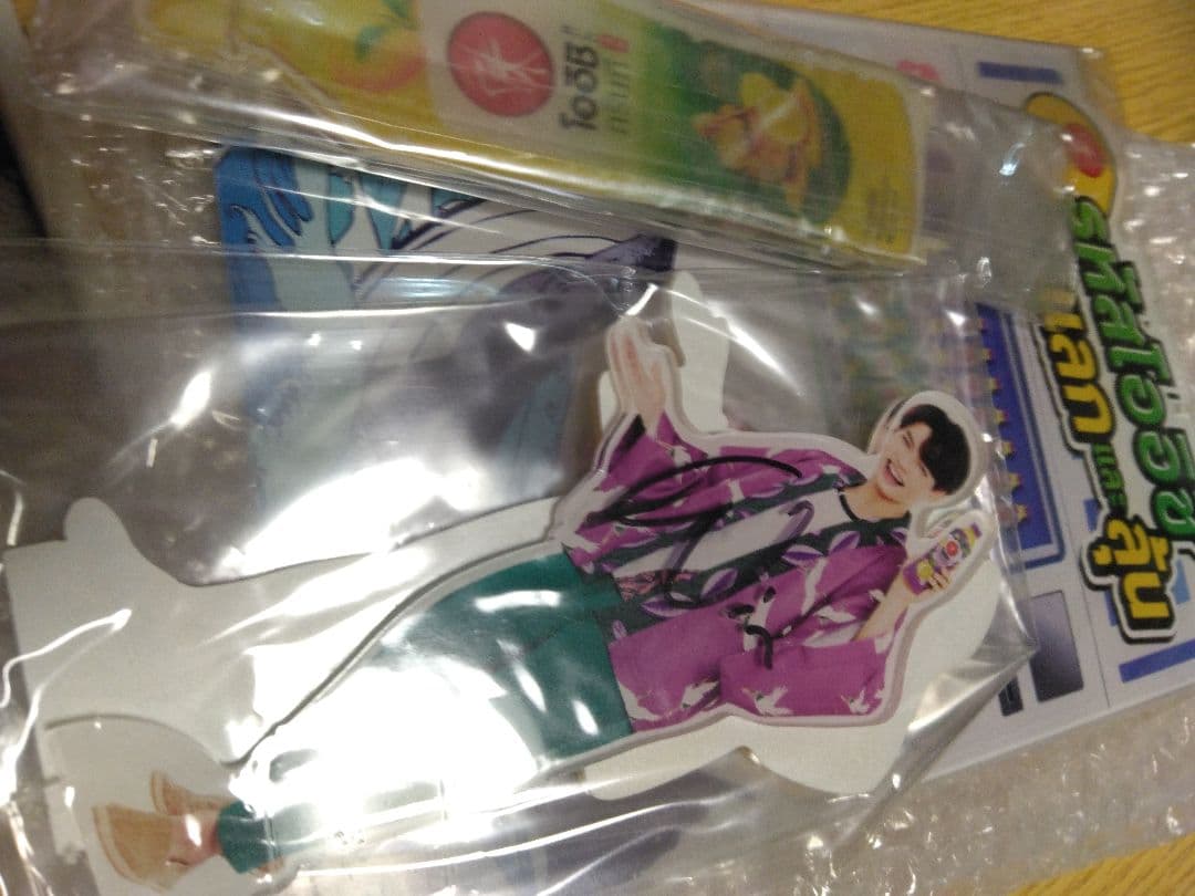 oishi アクスタ　brightwin 2getherwサイン付