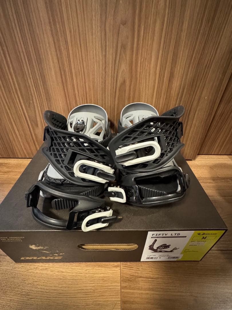 DRAKE 25-26 FIFTY LTD Mサイズ