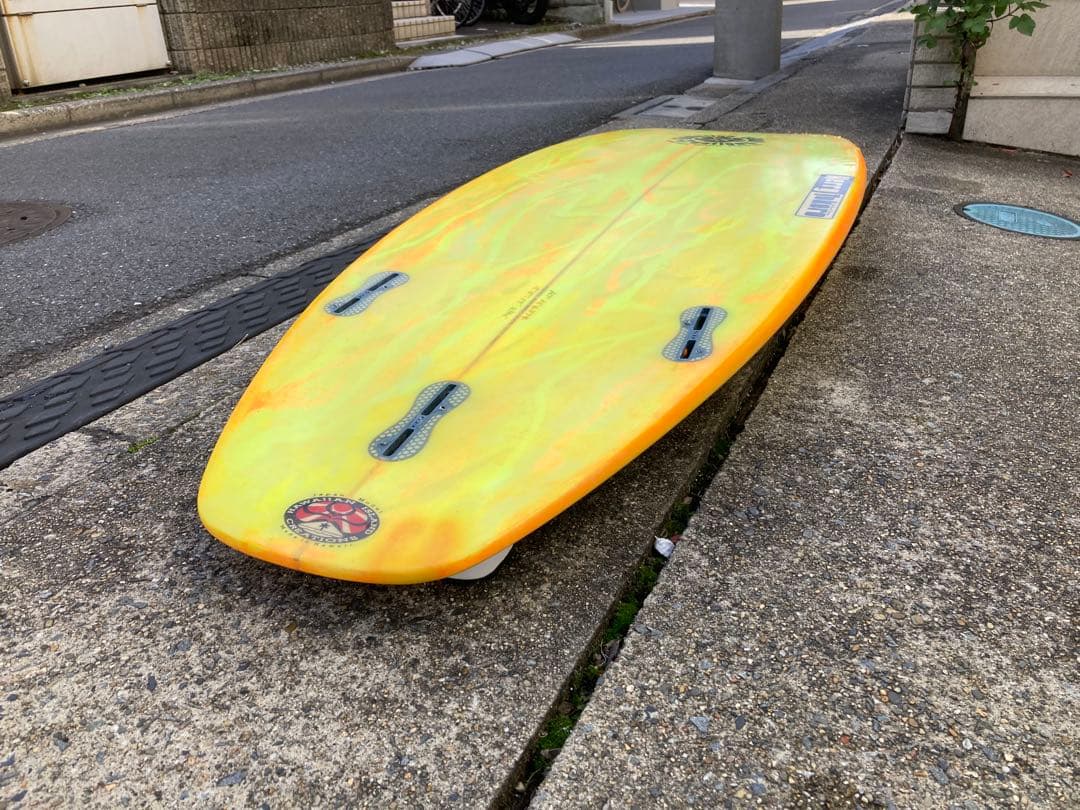 HICショートボード EPS 5.5 23.7 L