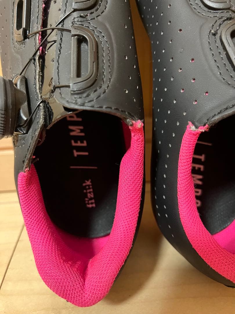 fizik フィジーク テンポ ブラックピンク サイクル シューズ 23cm 箱