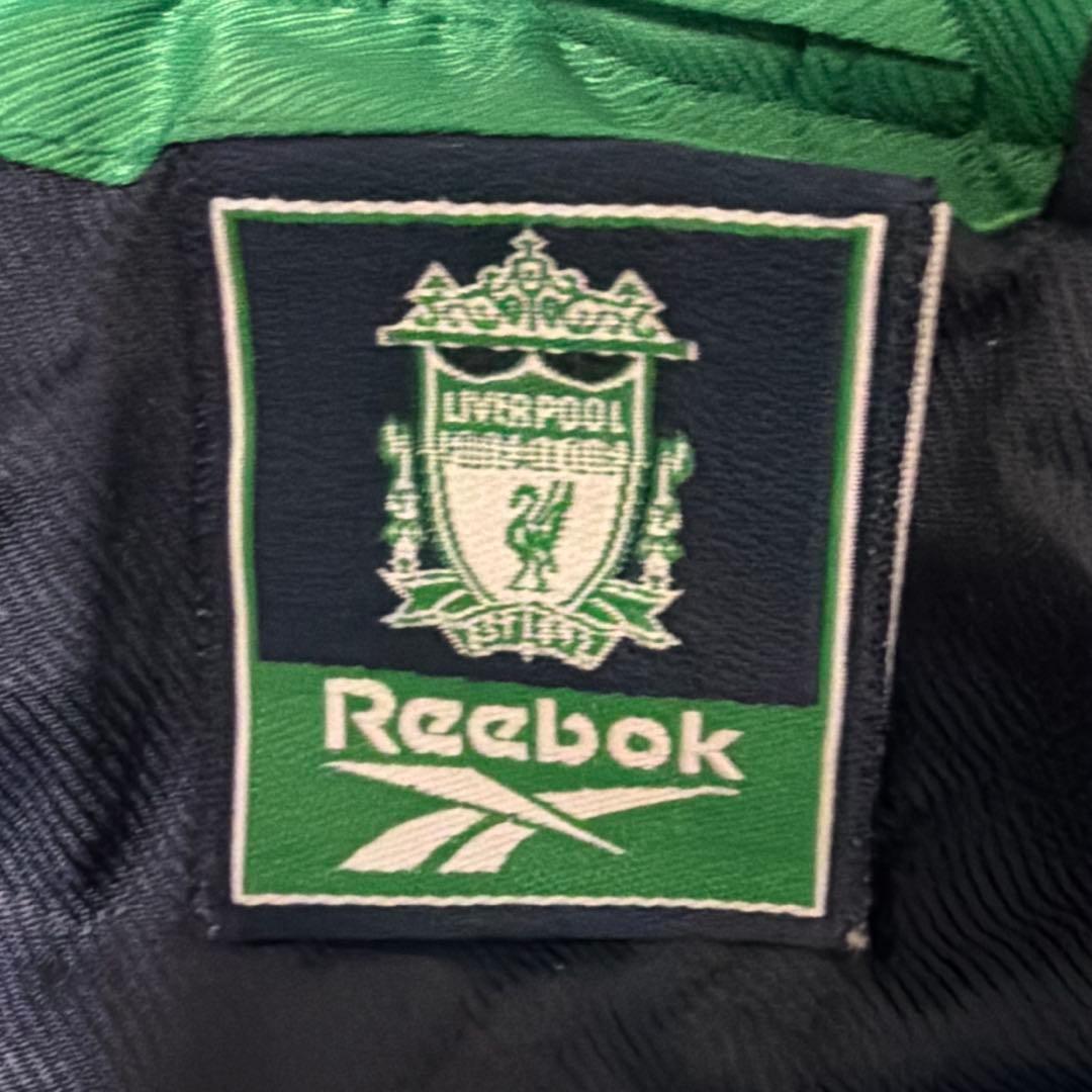 書*記様 超激レア　リバプール　リーボック　ナイロンジャケット