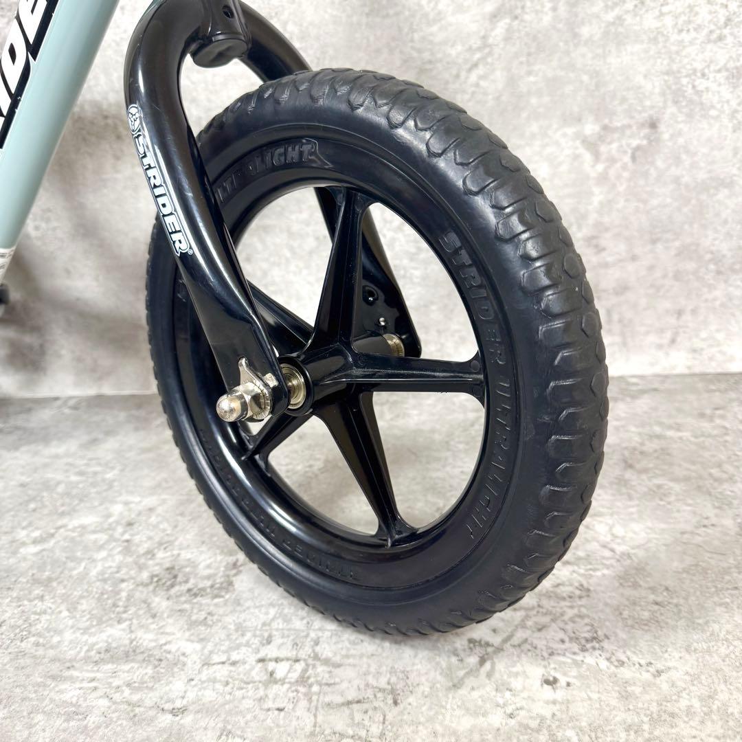 【極美品】ストライダー12 スポーツ 2023年限定色 アイスブルー