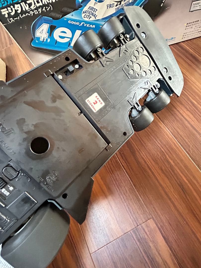 昭和レトロ ラジコンカー タイレルフォード リモコン 箱 説明書付 未動作確認