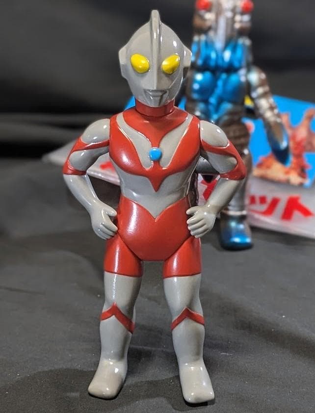 ウルトラマンｂタイプ＆バルタン星人二代目（Ｍ１号）２体セット