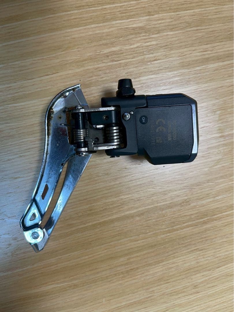 アルテグラ フロントディレイラー Di2 11速 FD-R8050