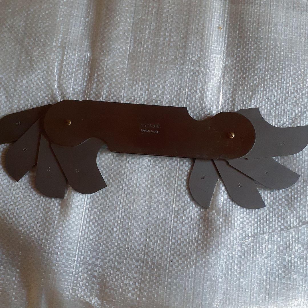 ラジアスゲージ