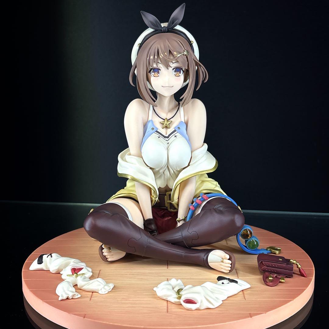 ライザ「ライザのアトリエ ～常闇の女王と秘密の隠れ家～」 1/6 フィギュア