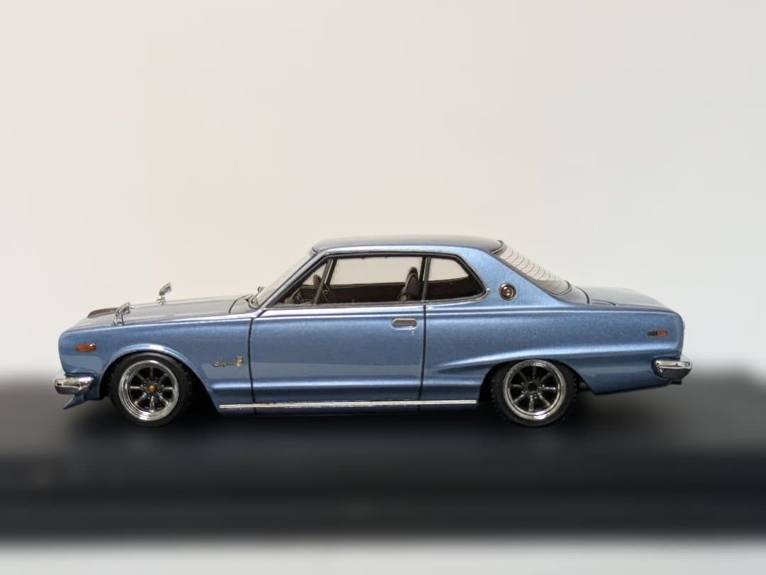 イグニッション モデル 1/43 スカイライン 2000GT-X KGC10 青