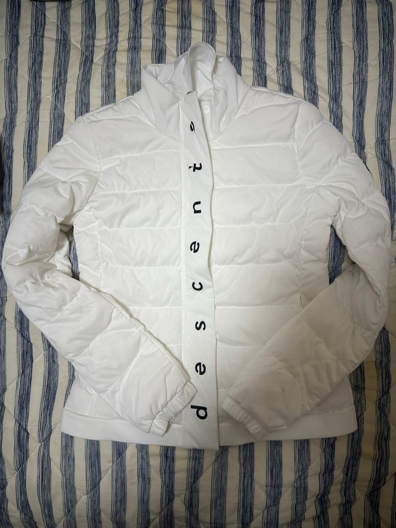 デサントゴルフ 中綿 アウター ホワイト S