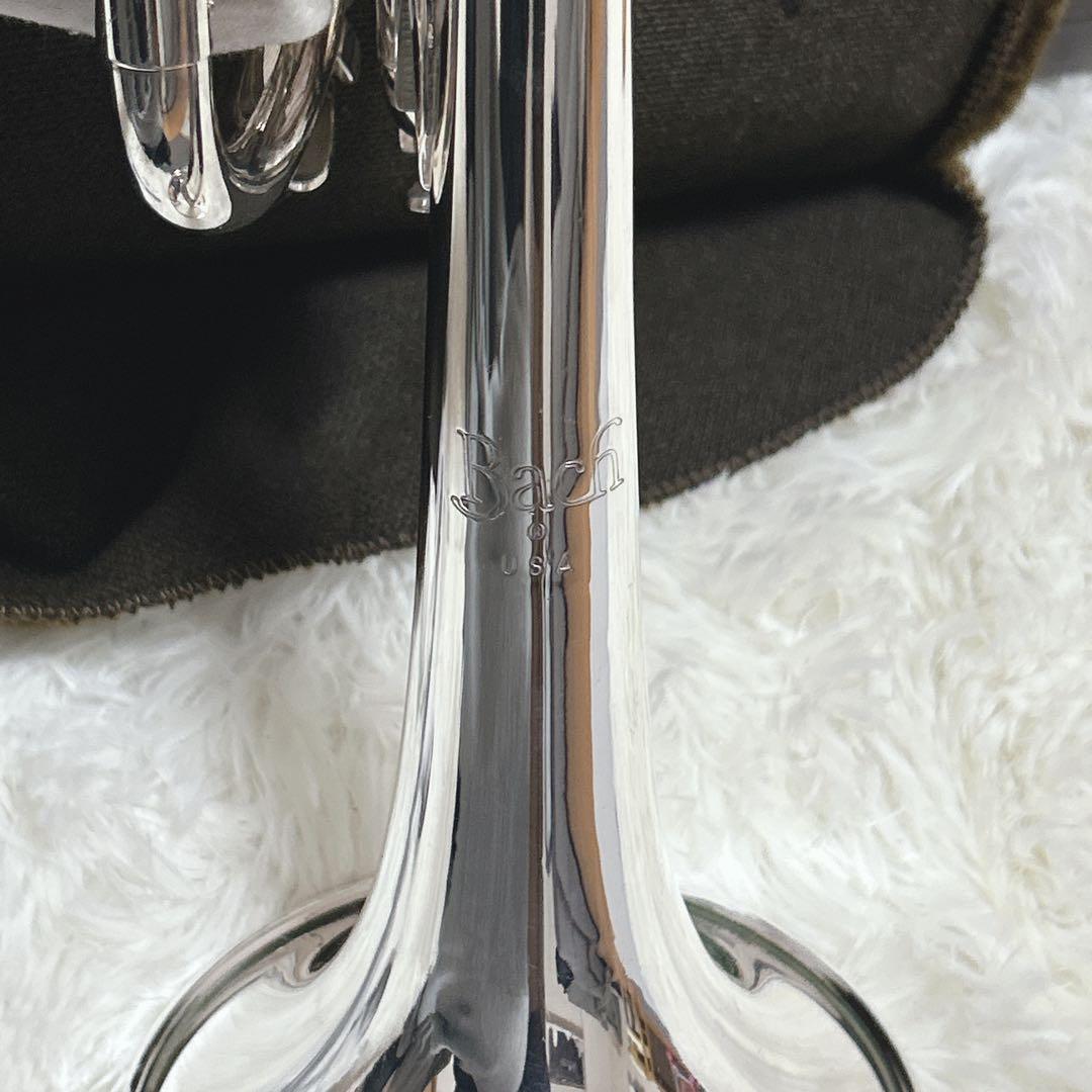 Bach バック TR-300 トランペット B♭ マウスピース付き　ケース