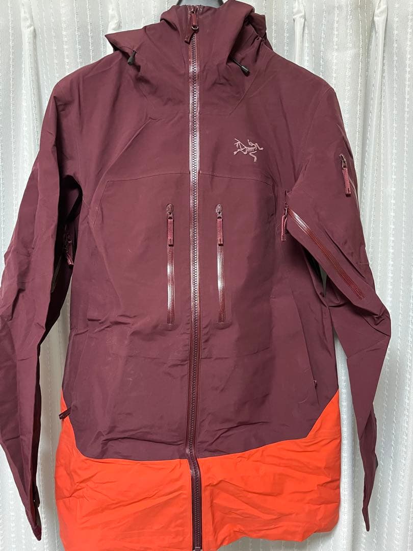 アークテリクス。ゴアテックス　センチネルLT ジャケット