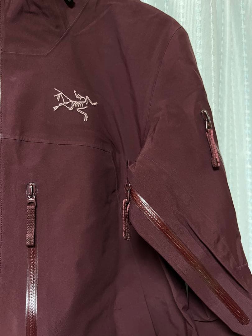 アークテリクス。ゴアテックス　センチネルLT ジャケット