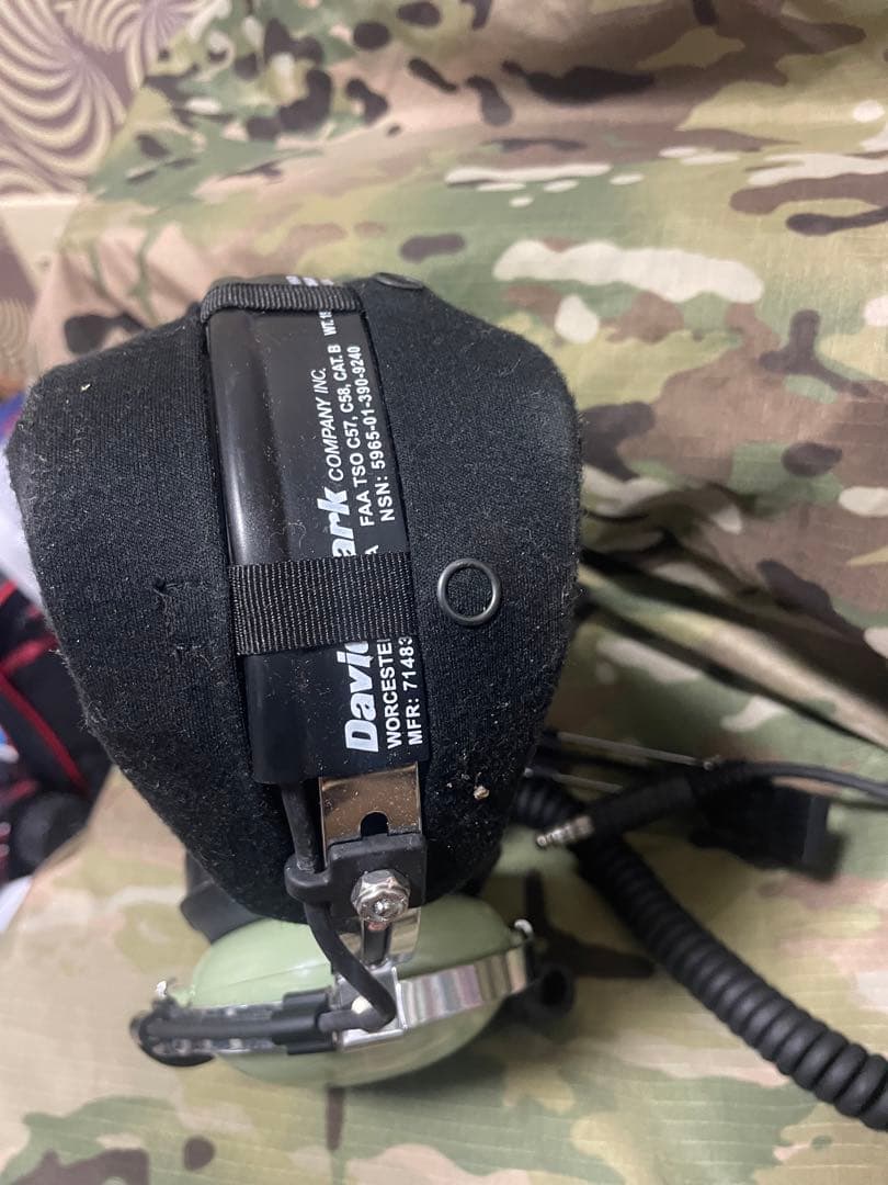 実物 David Clark 航空用ヘッドセット U-174/Uプラグ M138