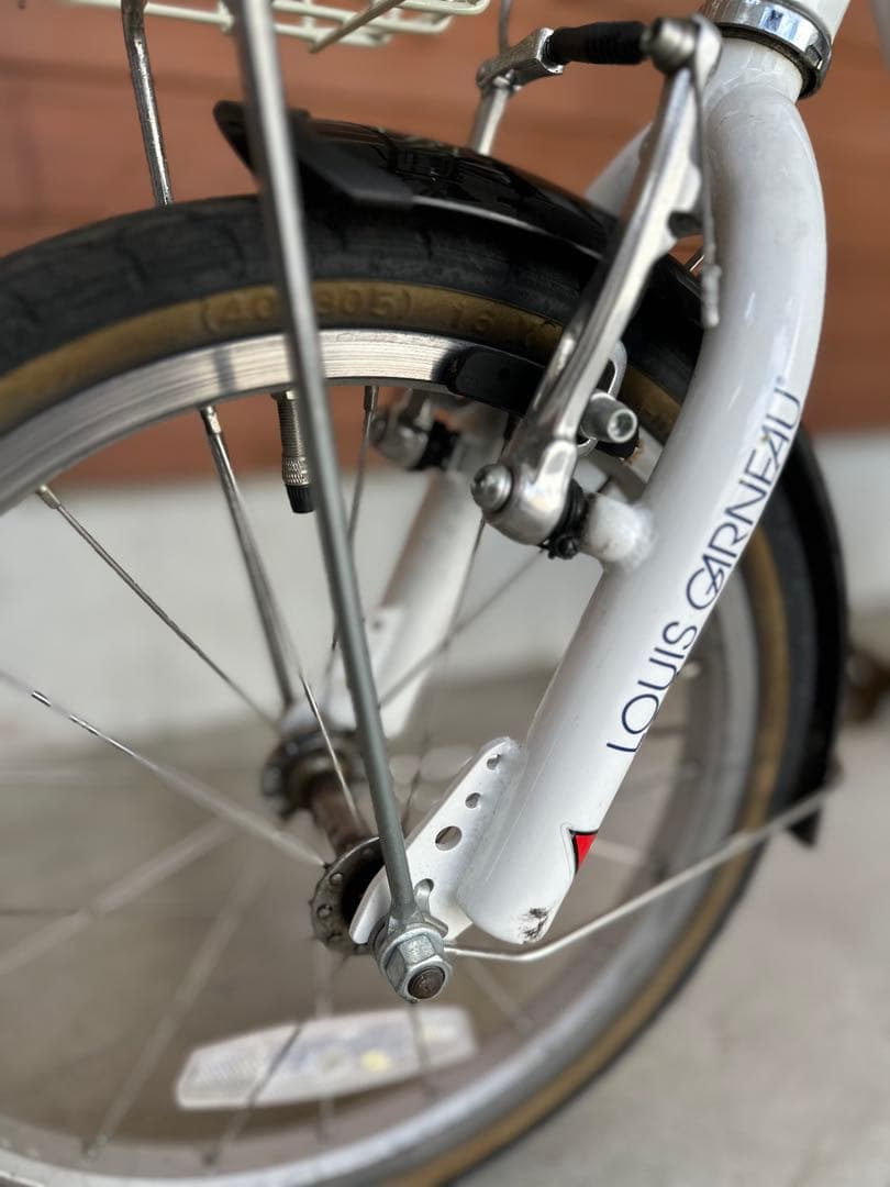 注意！直接お取引！LOUIS GARNEAU キッズサイクル ホワイト　ルイガノ