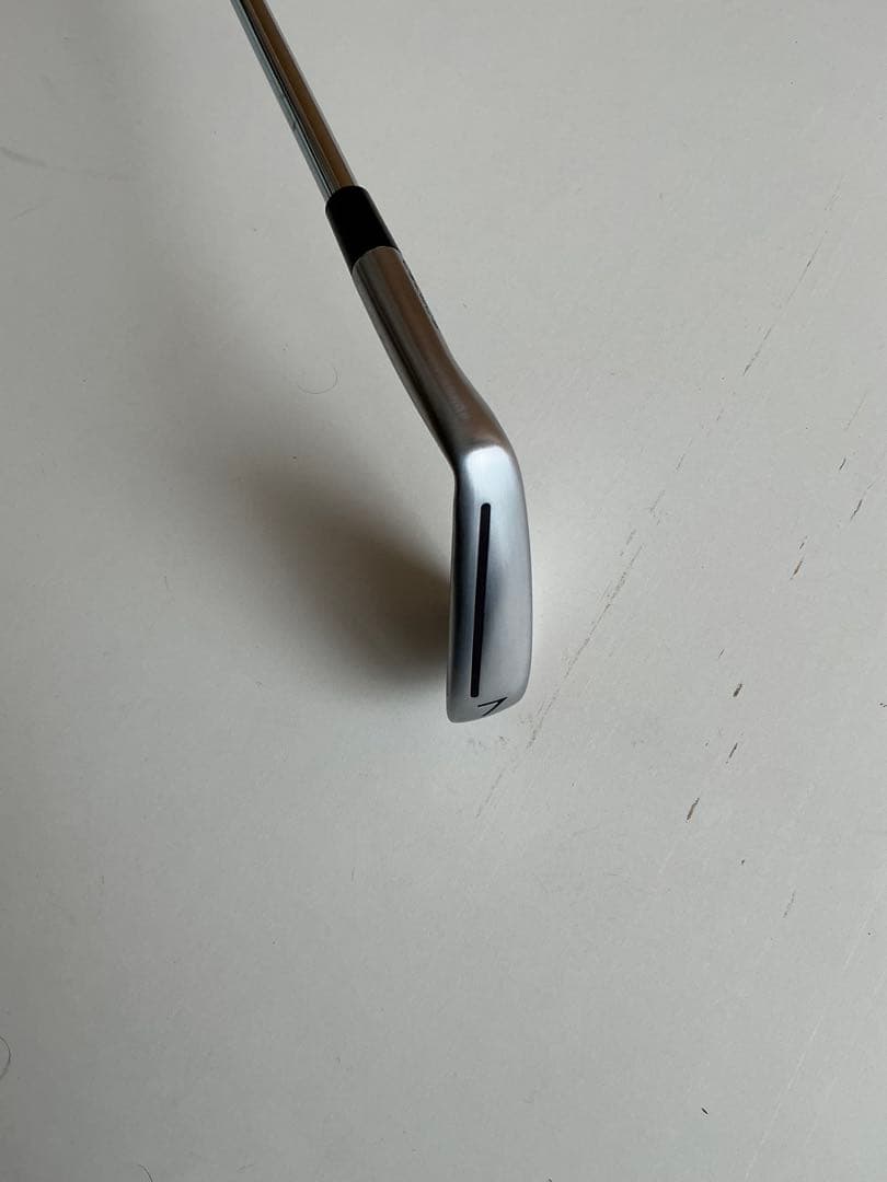 ゴルフ テーラーメイド P790 7番 Dynamic Gold 85 S200