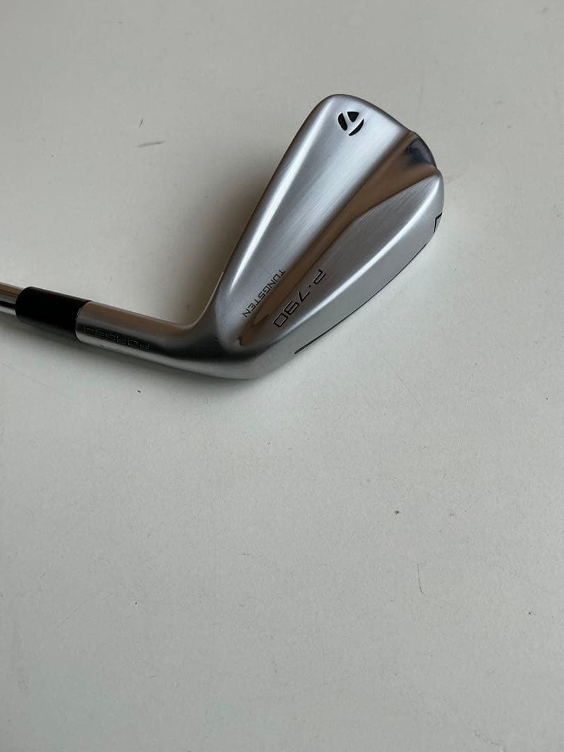 ゴルフ テーラーメイド P790 7番 Dynamic Gold 85 S200