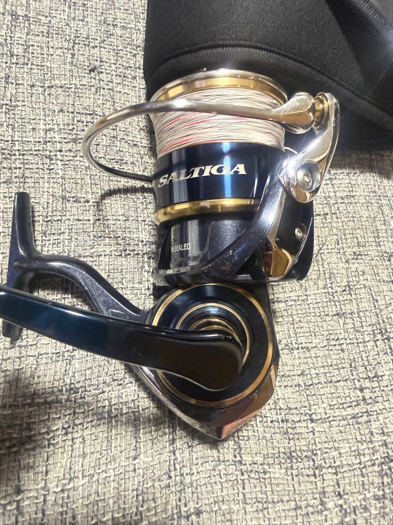 極上品20ソルティガ14000XHスピニングリール 巻き軽、ケース付き箱無し