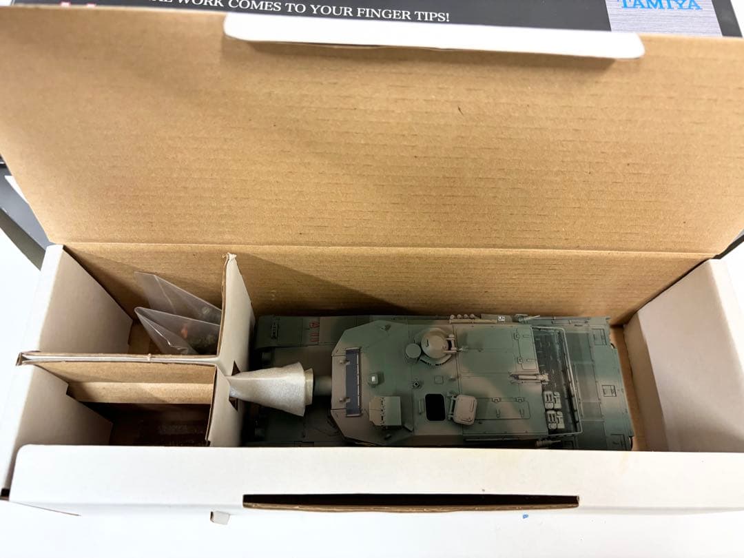 ド*ン様 タミヤ 陸上自衛隊 90式戦車 完成品 1/35 マスターワークコレク