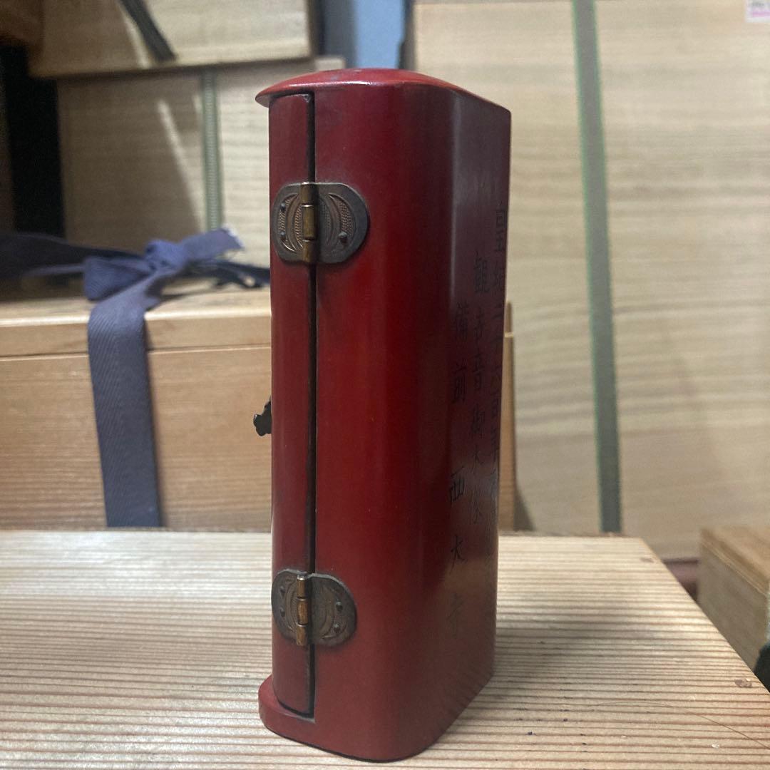 千手観音像　￼朱漆塗厨子入　木彫　彩色