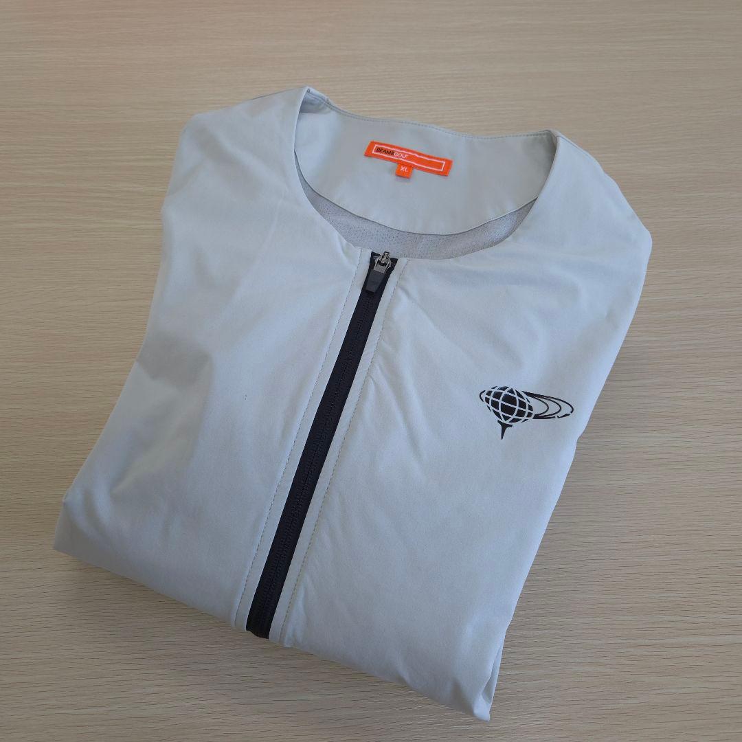 3. BEAMS GOLF ノーカラーブルゾン