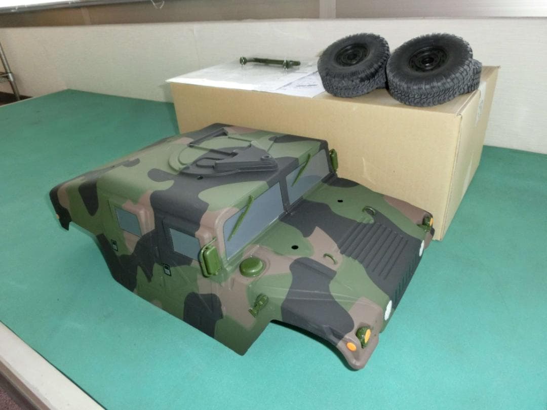 デァゴスティニハマーHUMMER H1 【エンジンRCカー】組み立て完成品