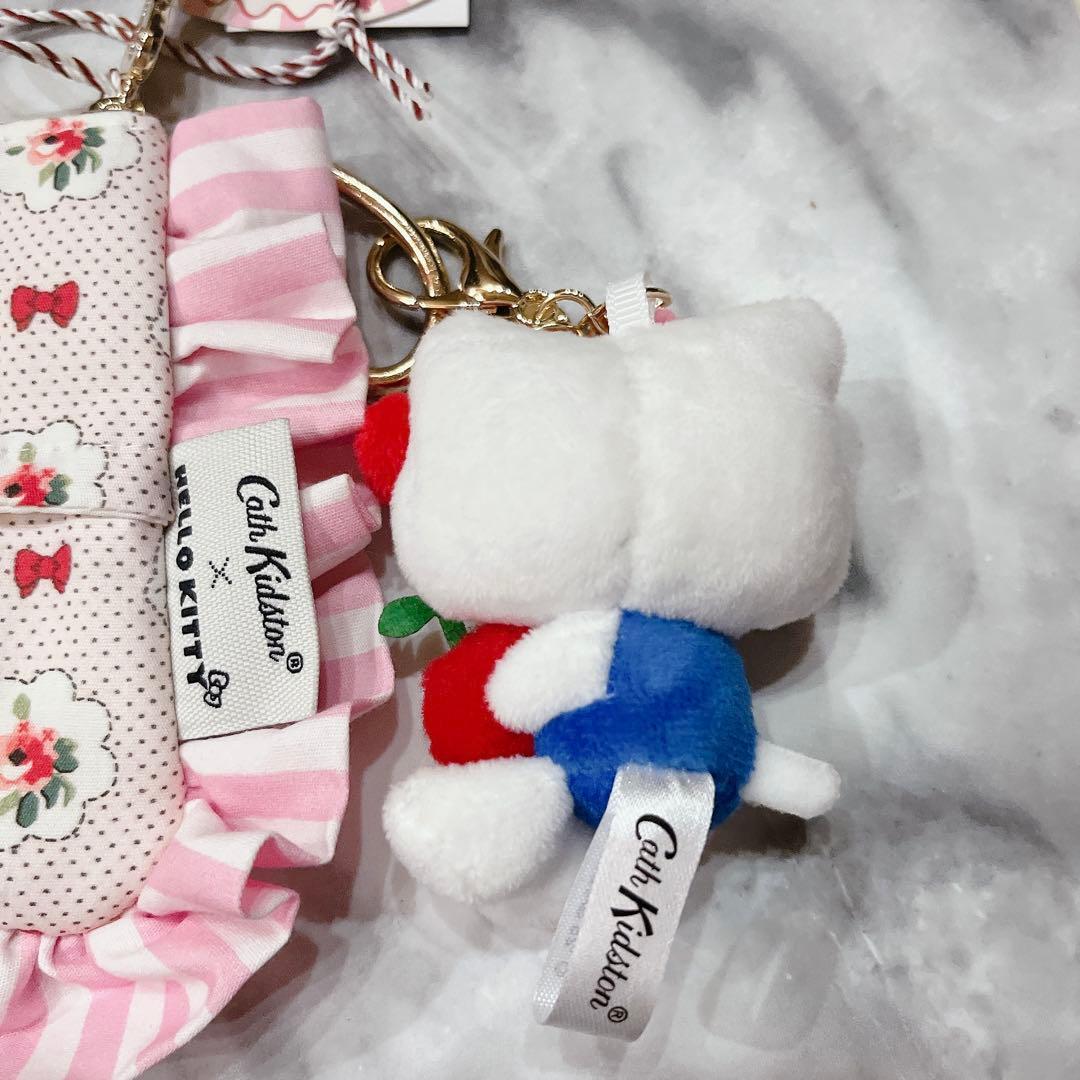 【新品】Cath Kidston × Hello Kitty ティッシュポーチ