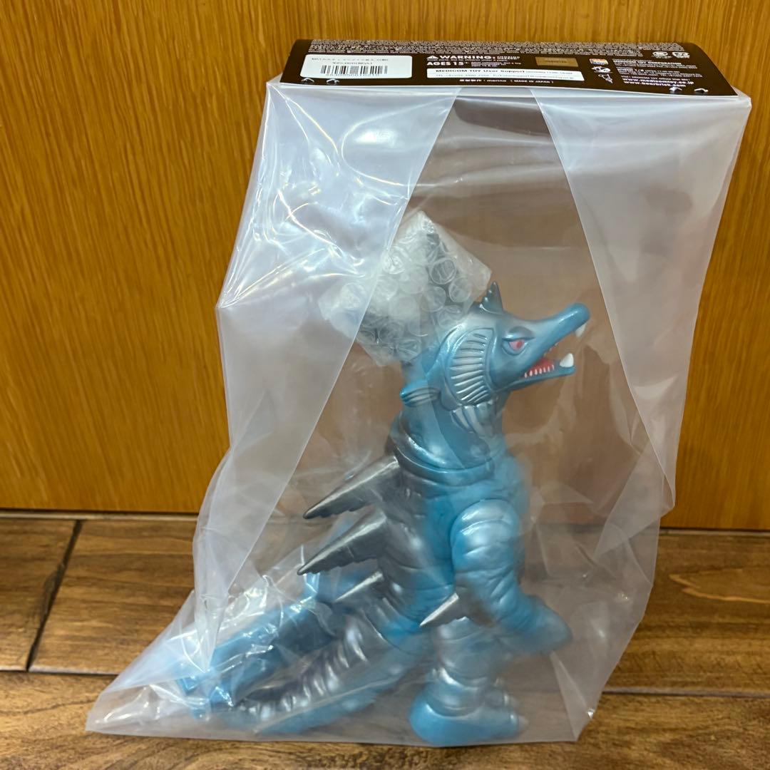 メディコムトイ MATソフビシリーズ ムルチ+ミニメイツ星人（1期）【未開封】