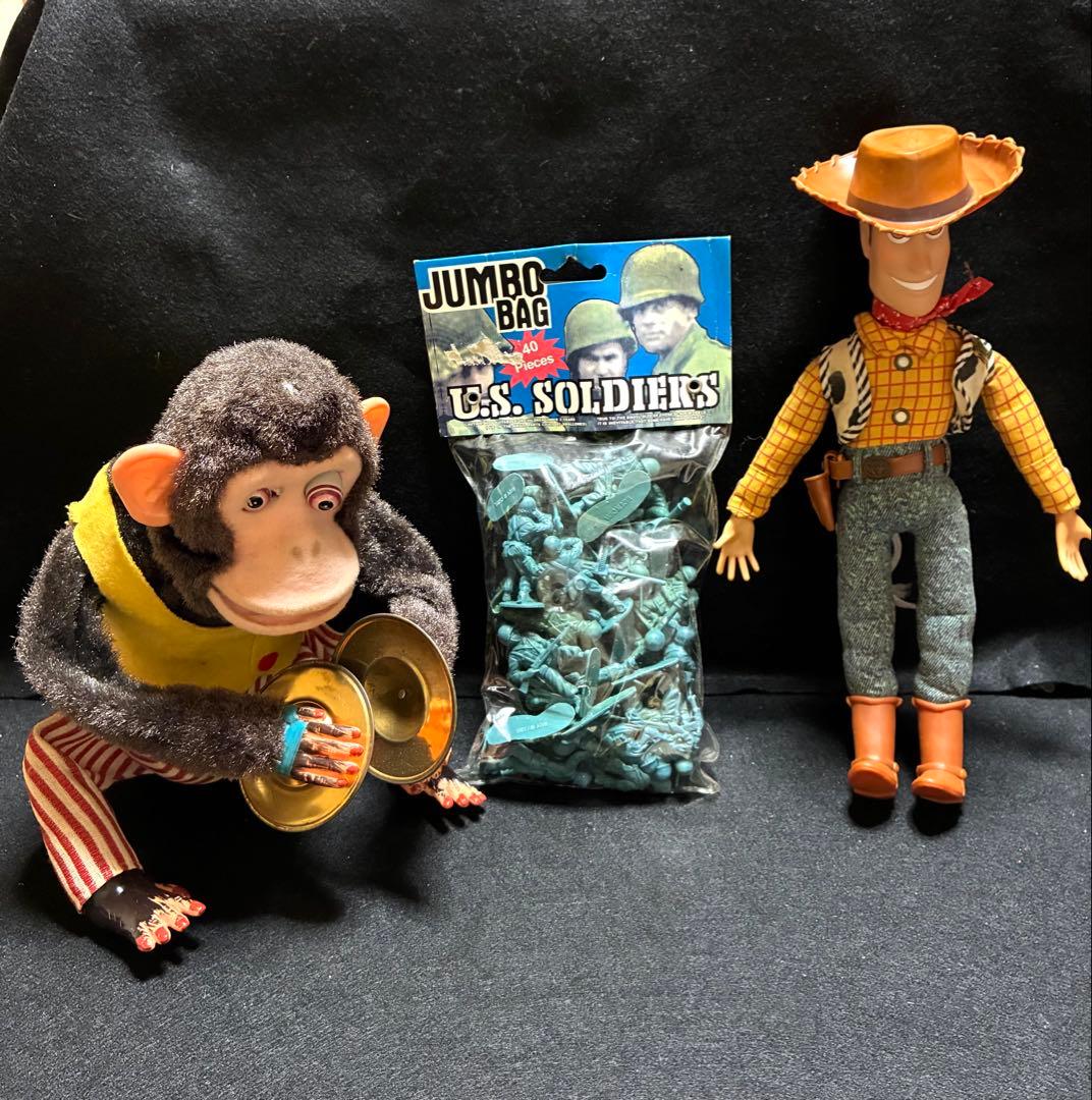 トイストーリー　わんぱくスージー　ウッディ　ジャンク