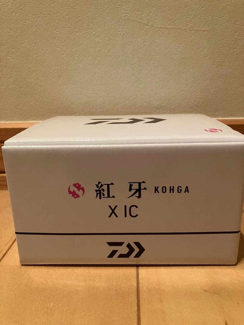 ★新品★ ダイワ ベイトリール 紅牙 X IC 右ハンドル