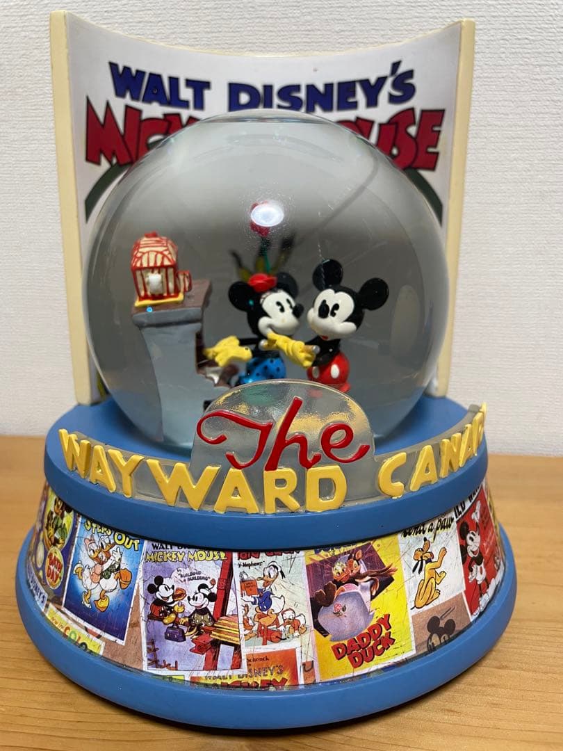 激レア　ディズニー　非売品　スノードーム The Wayward Canary