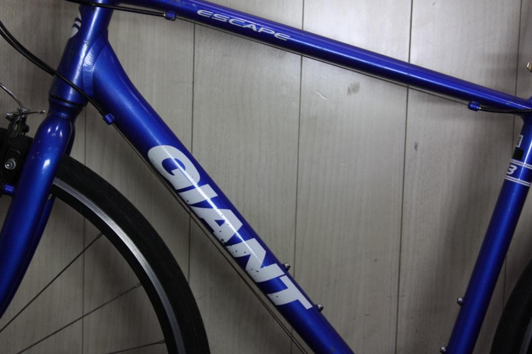 GIANT ESCAPE R3 700C アルミ 24速 500mm 青色クロス