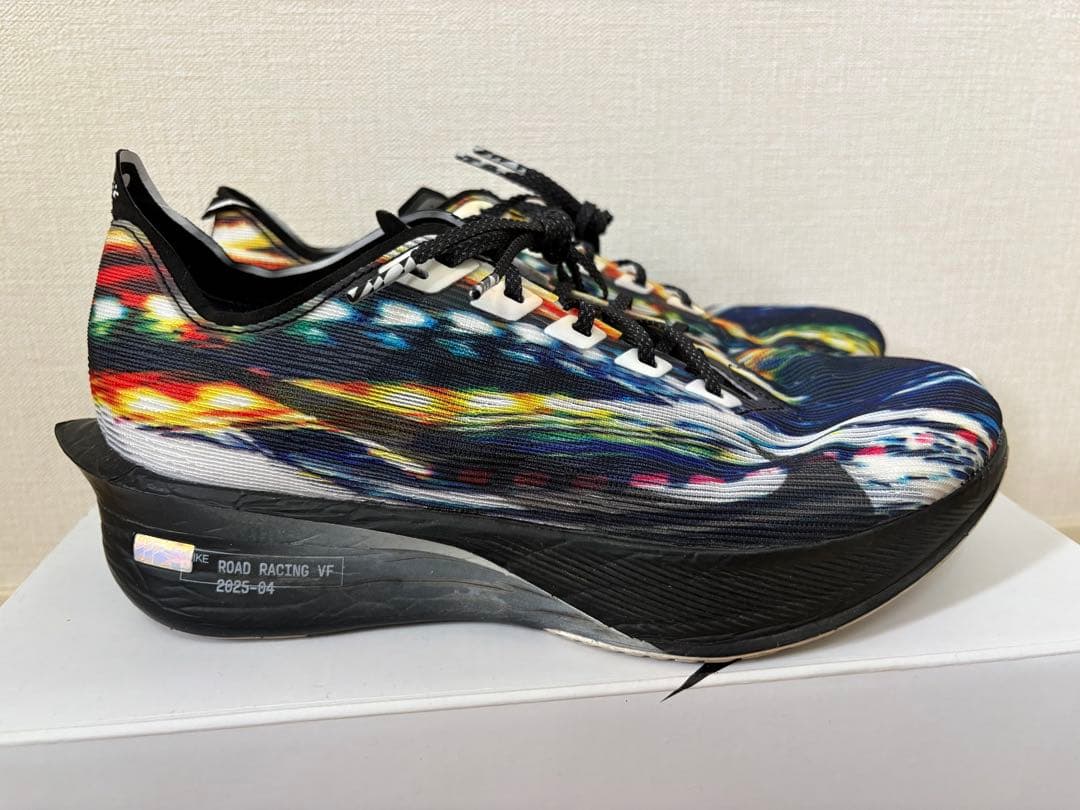 【終売カラー】ヴェイパーフライ4 25.5センチ