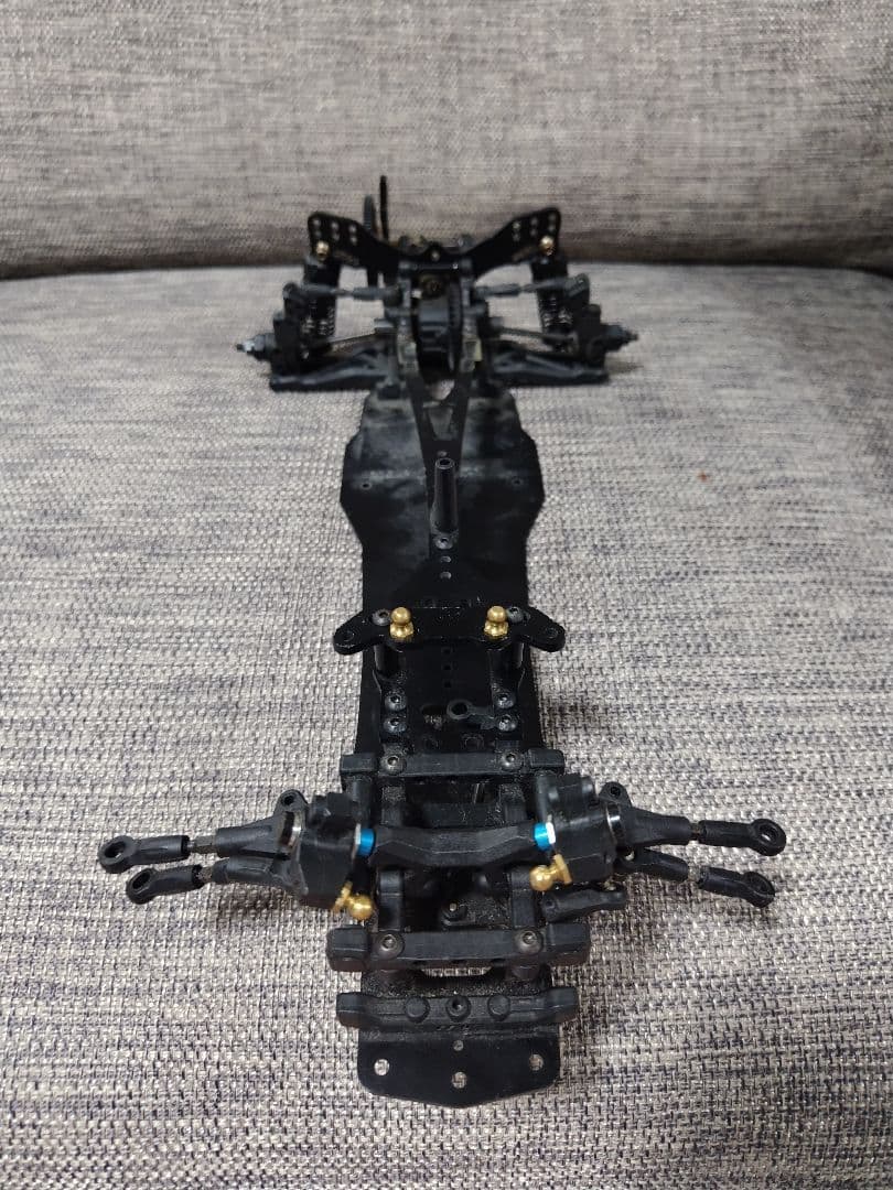 SakuraD5　MR RRシャーシ　２台セット　RaveDナックル欠品あり