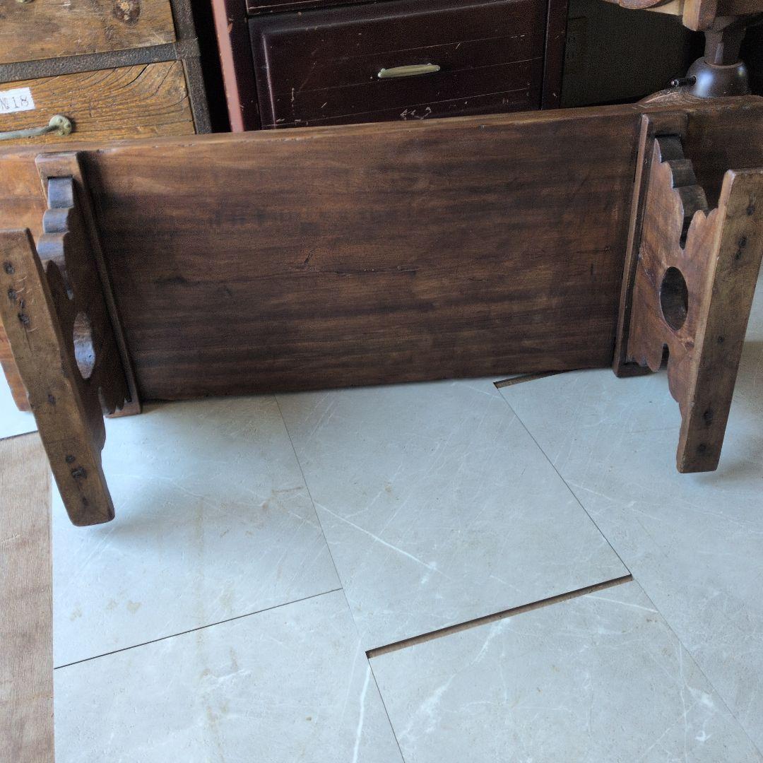 ブロカント古道具アンティーク重厚な経机 天板厚　5センチ　ローテーブル