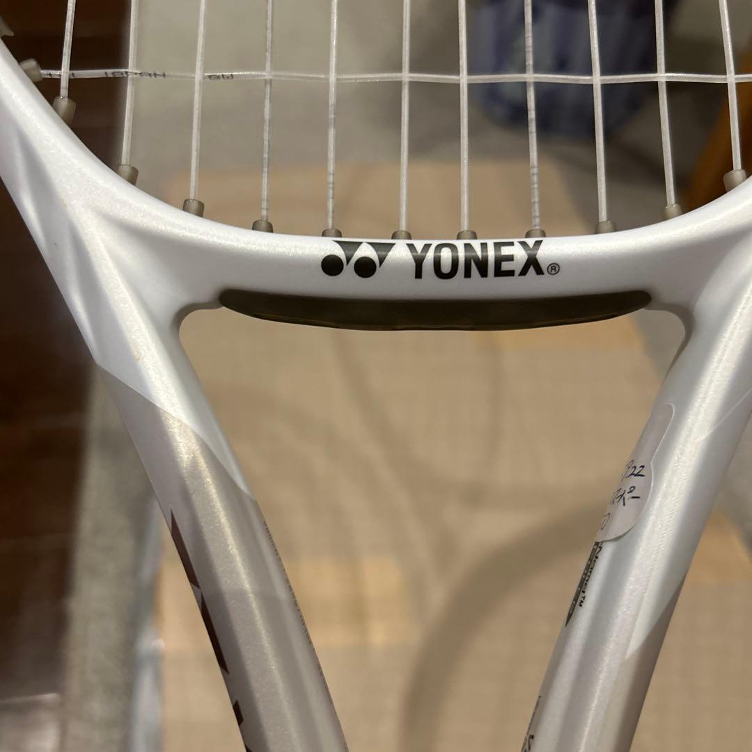 ぽん　ヨネックス　Vコア　98Lサンドベージュ