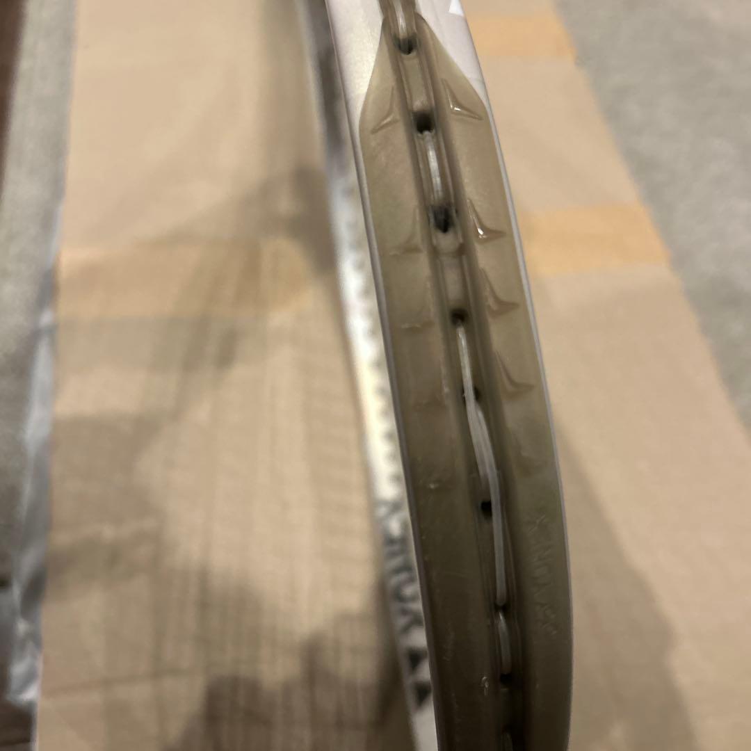 ぽん　ヨネックス　Vコア　98Lサンドベージュ