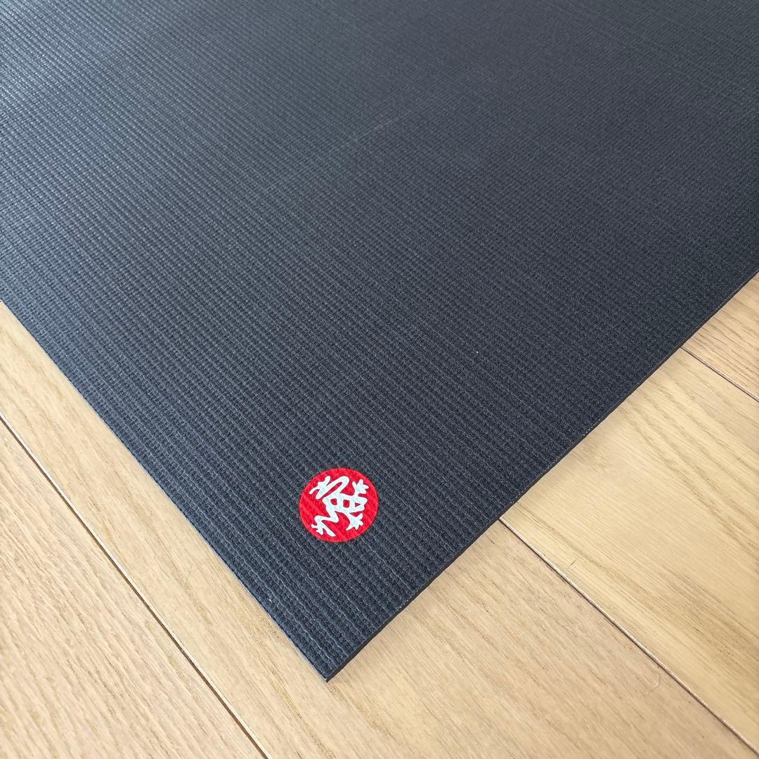 マンドゥカ　プロ　ブラック　ヨガマット