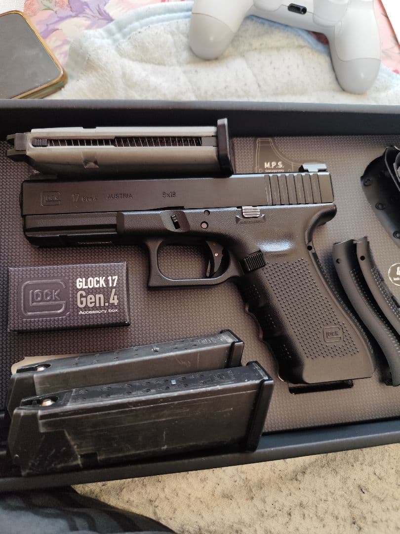 専用出品　東京マルイ　グロック17gen4　樹脂製