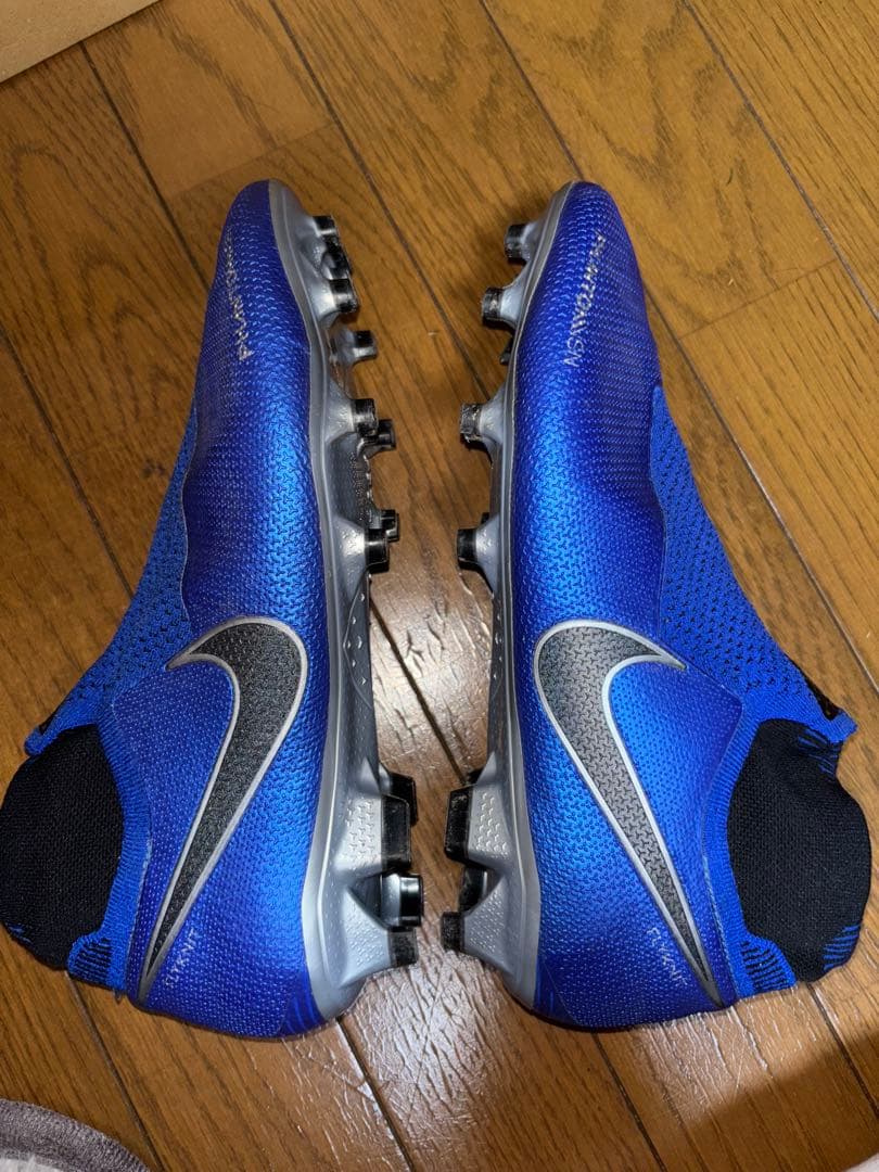 Nike サッカースパイクファントムビジョンFG