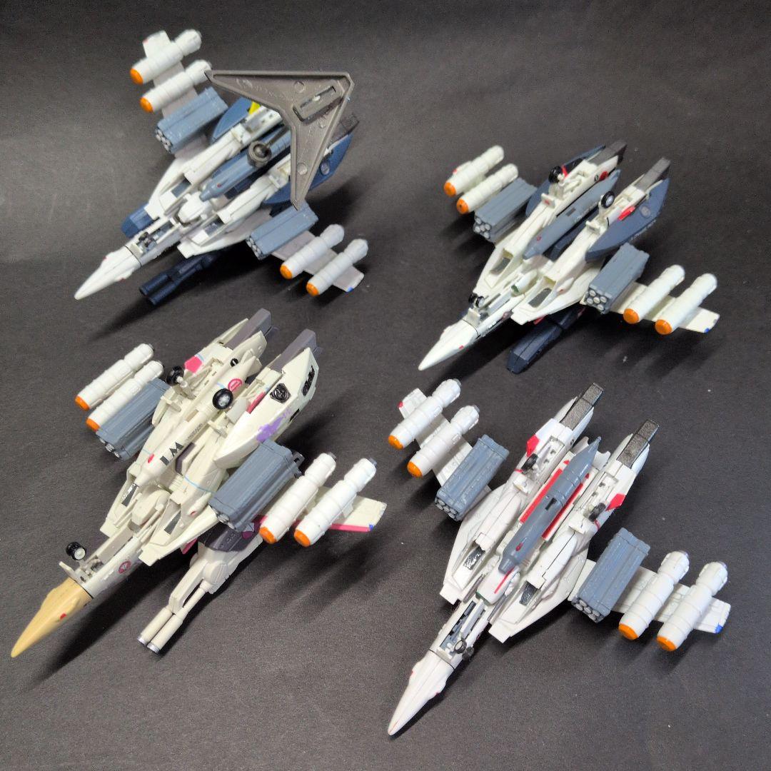 【オマケ付】マクロス亜鉛合金バルキリーVF1J＆８機体まとめ売り合計９機体