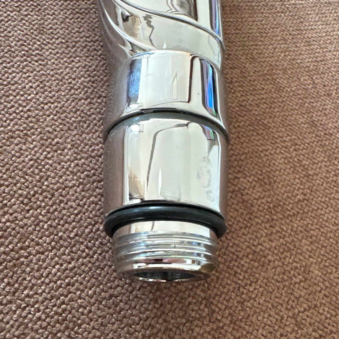 Reta シャワーヘッド クリーム色ホース付き