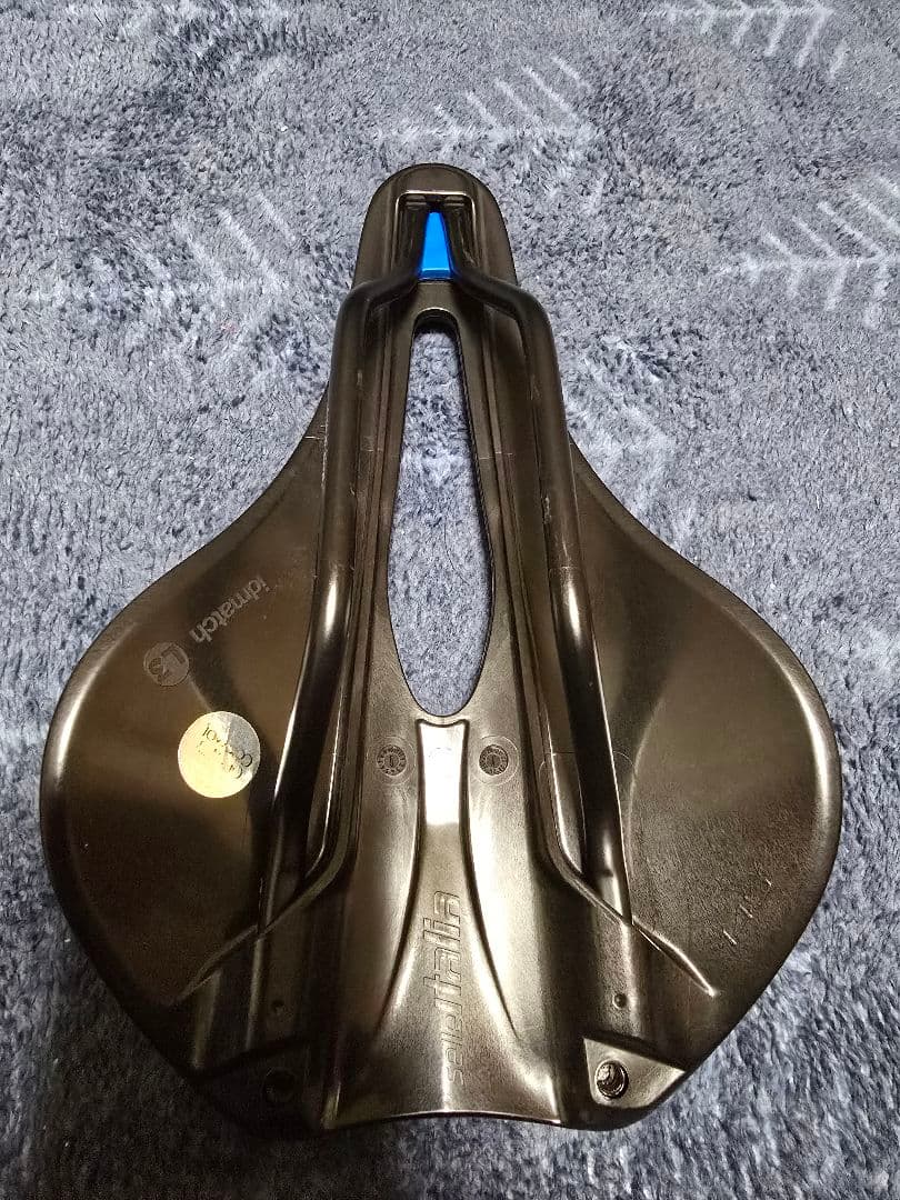 Selle Italia NOVUS Boost evoサドル