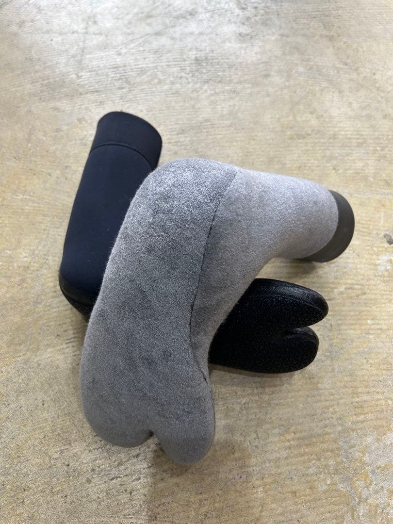 DANBUOY サーフソックス ブラック 足袋型 5ミリ厚