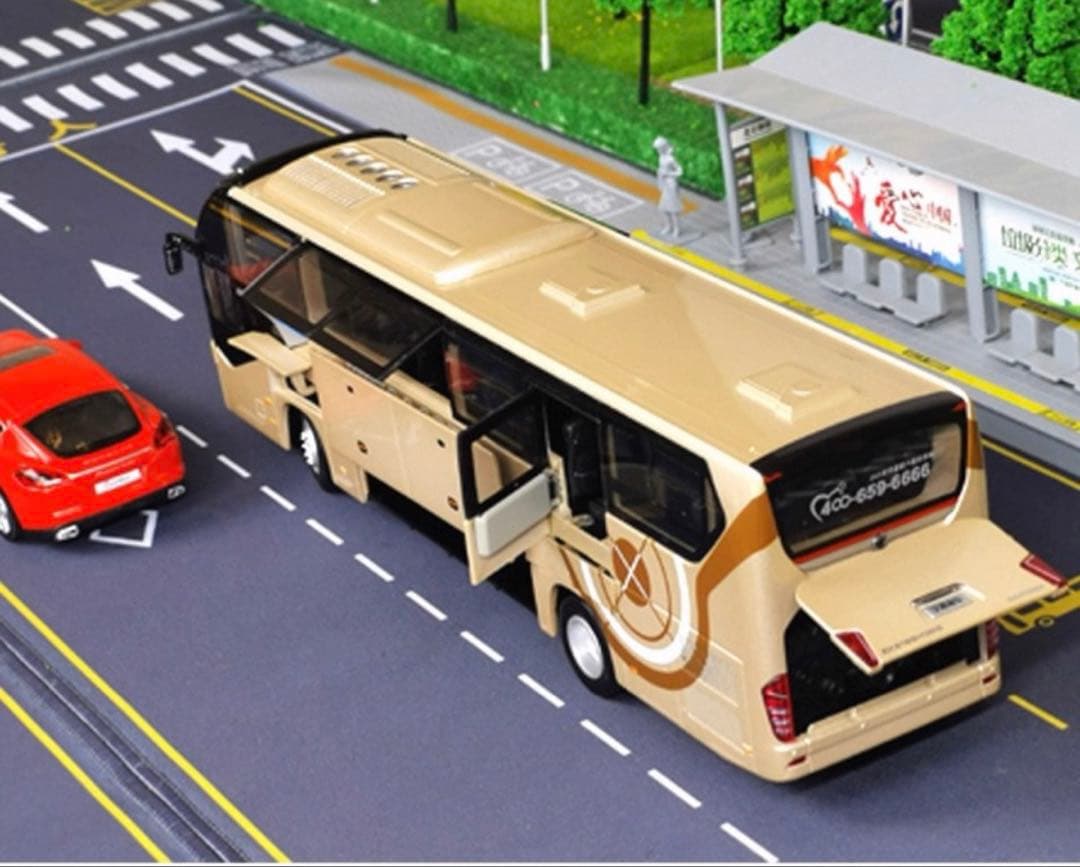 1:42 Yutong Bus 新世代高速バス模型バス オリジナル