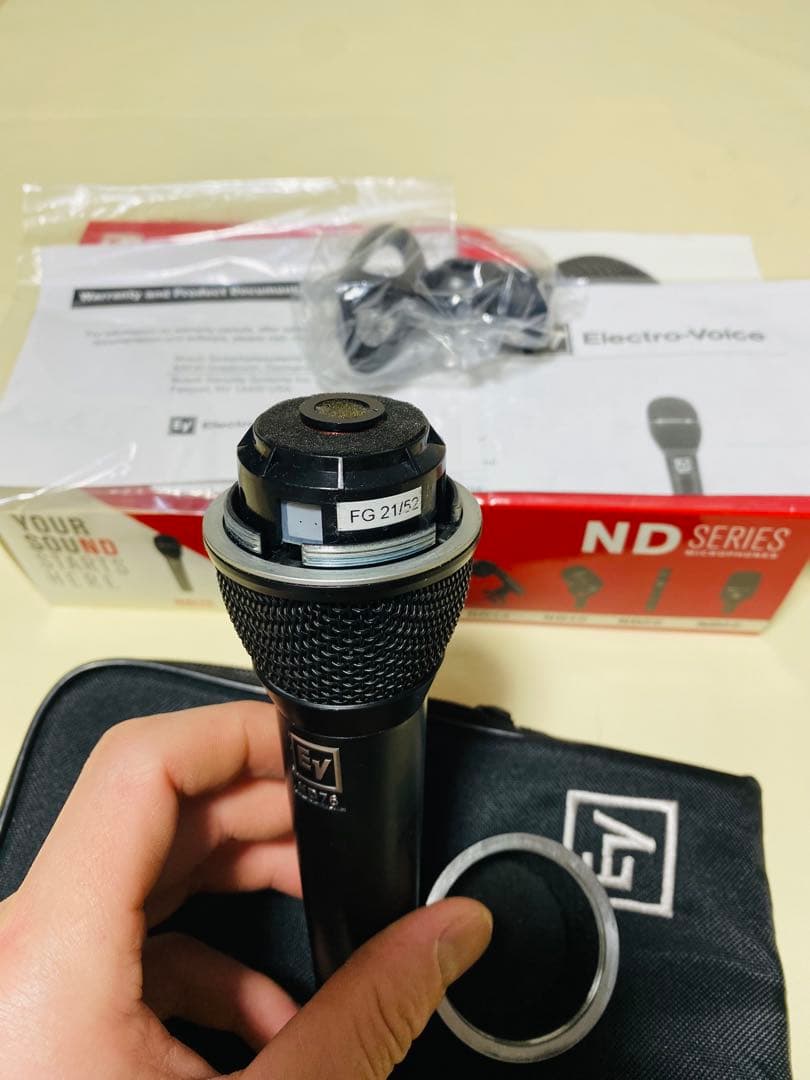 Electro-Voice ND76 ダイナミックマイク美品・数回使用のみ(１)
