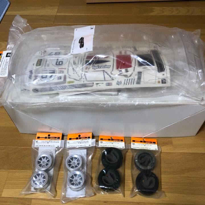 HPI 1967 コルベットボディ　1/10 新品