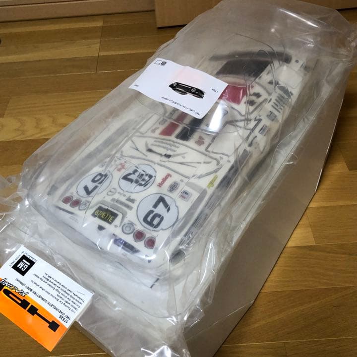 HPI 1967 コルベットボディ　1/10 新品