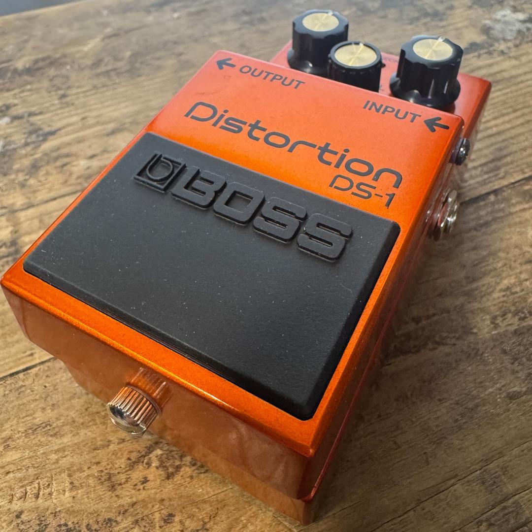 【極美品】BOSS DS-1 50周年記念モデル 限定オレンジ 付属品完備